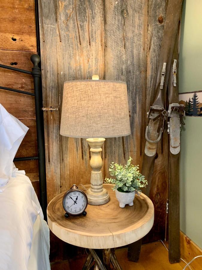 Holderness Inn On Golden Pond المظهر الخارجي الصورة