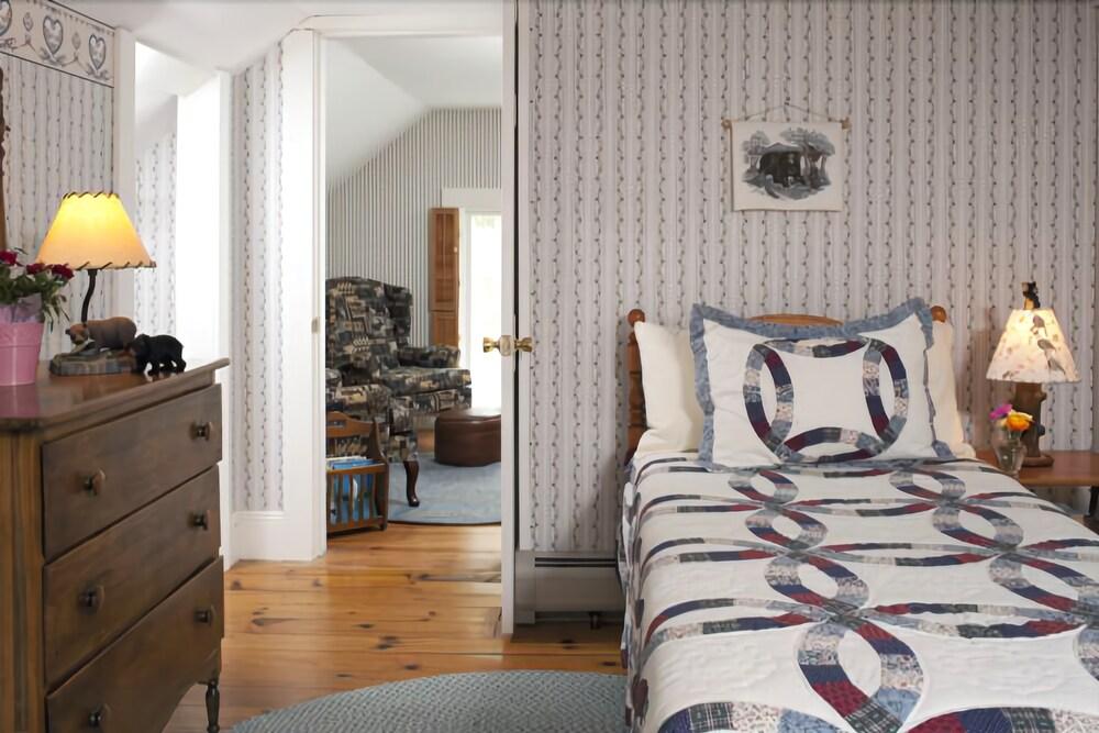 Holderness Inn On Golden Pond المظهر الخارجي الصورة